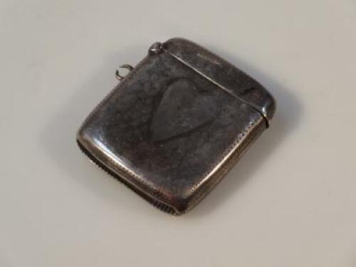 An Edwardian silver vesta