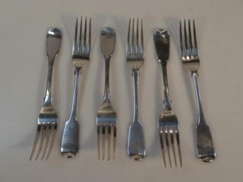 Six Victorian silver fiddle pattern dessert forks