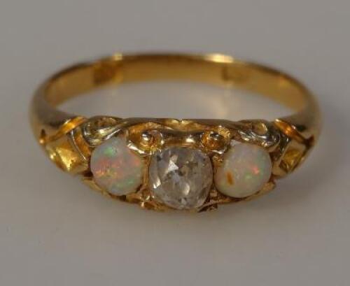 An 18ct gold dress ring