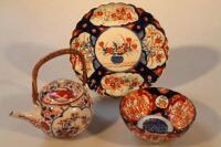 A Japanese 19thC Imari dish