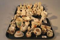 A quantity of Crested ware