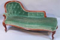 A Victorian upholstered chaise longue