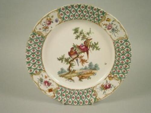 An 18thC English porcelain plate