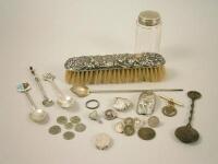 Various items of small silver