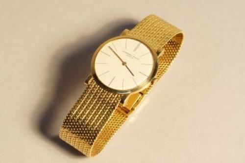 A gentlemans Audemars Piguet 18ct gold dress bracelet watch