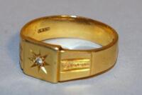 A Edwardian 18ct gold gentlemans ring