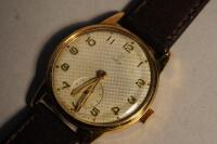 A gentlemans Tudor 9ct gold cased wristwatch