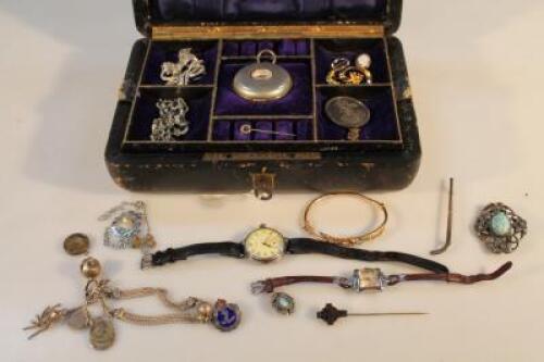 A Victorian jewellery box and contents