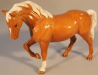 A Beswick model of a Palomino horse