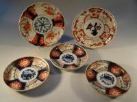 Five small Japanese Imari dishes