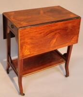 An Edwardian rosewood Pembroke table