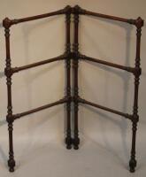 A 19thC towel rail