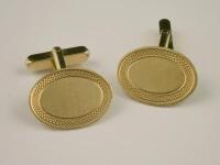 A pair of 9ct gold gentleman's cufflinks