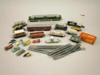 A quantity of Hornby and other 00 gauge model railway etc.