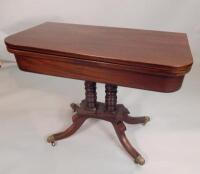 An early 19thC mahogany tea table