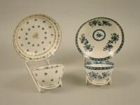 Two late 18thC tea bowls and saucers