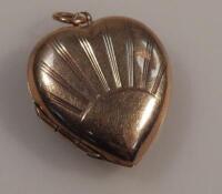 A heart locket pendant