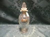 An Edwardian glass claret jug