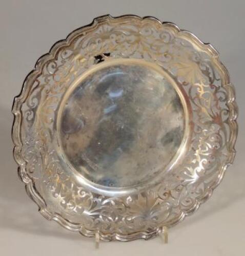 An Edwardian silver dish