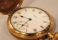 A mid 20thC Waltham half hunter pocket watch