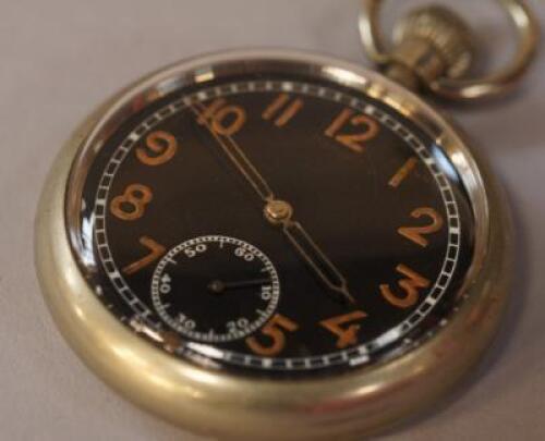 A 1940s WWII pocket watch