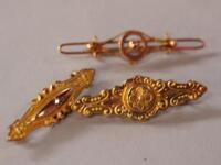 Three Edwardian 9ct gold bar brooches.