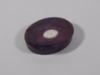 A 19thC papier mache snuff box