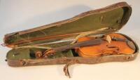 An early 20thC two-piece violin