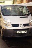 *A Renault Trafic LL29 DCI 115 Minibus