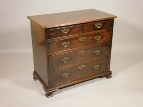 An early 19thC mahogany chest of drawers