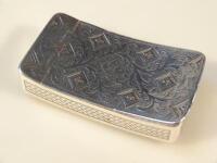 A George III silver snuff box