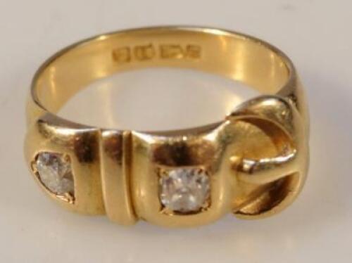 An 18ct gold Chester buckle ring