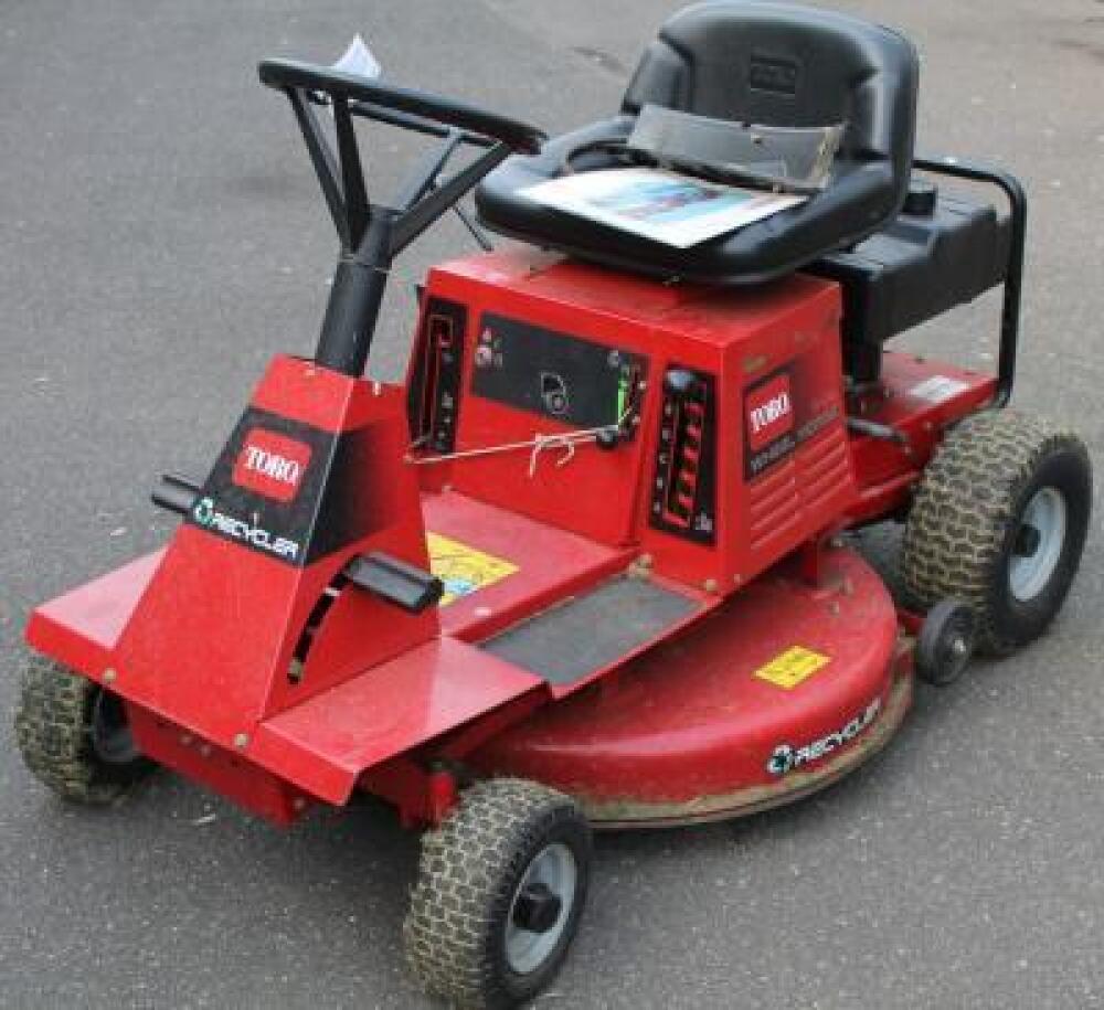 Toro 1132 2024 riding mower