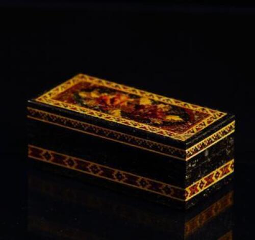 A Tonbridgeware jewellery box.