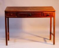 A 19thC oak and pine free standing desk