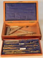 A bound cased geometry set