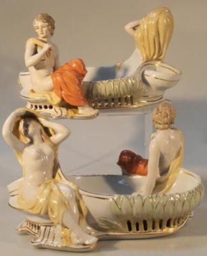 A pair of modern Meissen porcelain open dishes