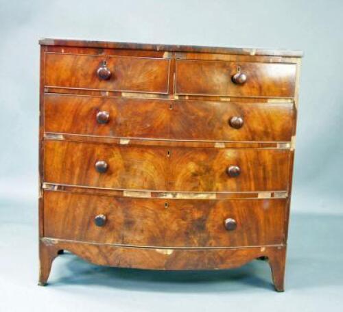 A Victorian mahogany bowfronted chest of drawers