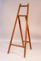 An early 20thC easel.