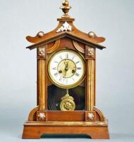 An early 20thC Continental mantel clock