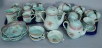 A large Adam's Calyx Ware Lowestoft pattern part dinner and tea service etc