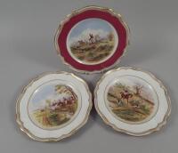 A set of three modern Spode hunting plates