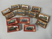 A large quantity of mainly Mainline Railways rolling stock etc.