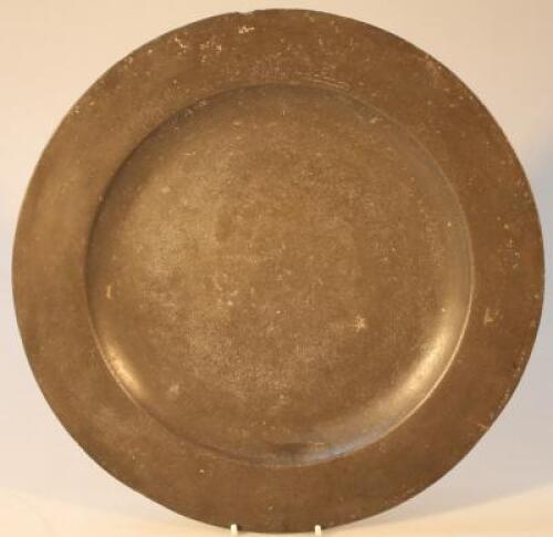 A 18thC pewter plate