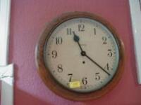 A Smith's oak bezel school clock