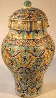 An 18thC tin glazed Maiolica jar and cover