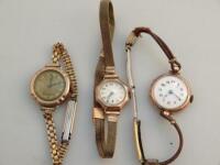 A ladies 9ct gold wristwatch