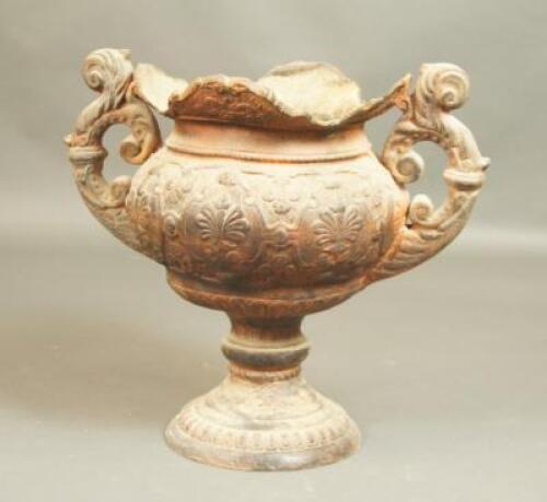 A Victorian cast spelter urn