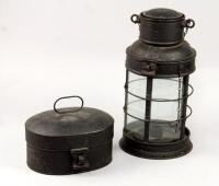 An early 20thC carriage lamp