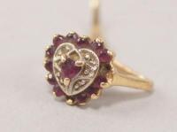 An early 20thC heart shaped ring